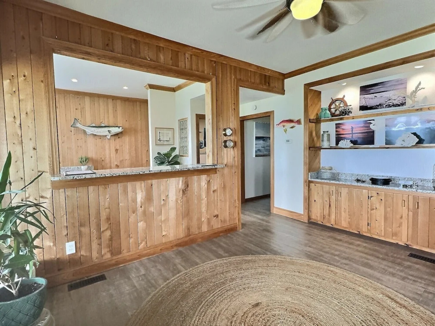 Lighthouse View Oceanfront Lodging