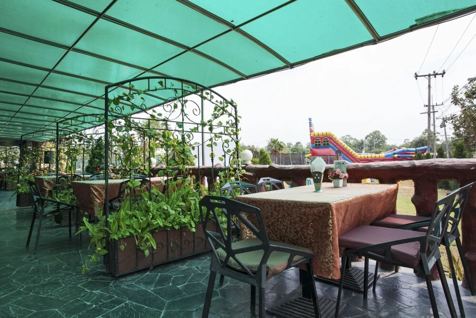 Thammachat Vints No.141