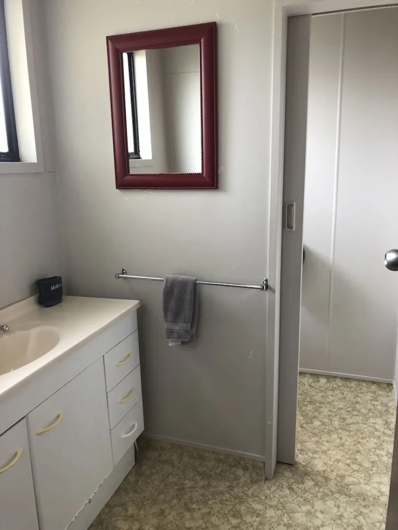 The Highwayman Motel