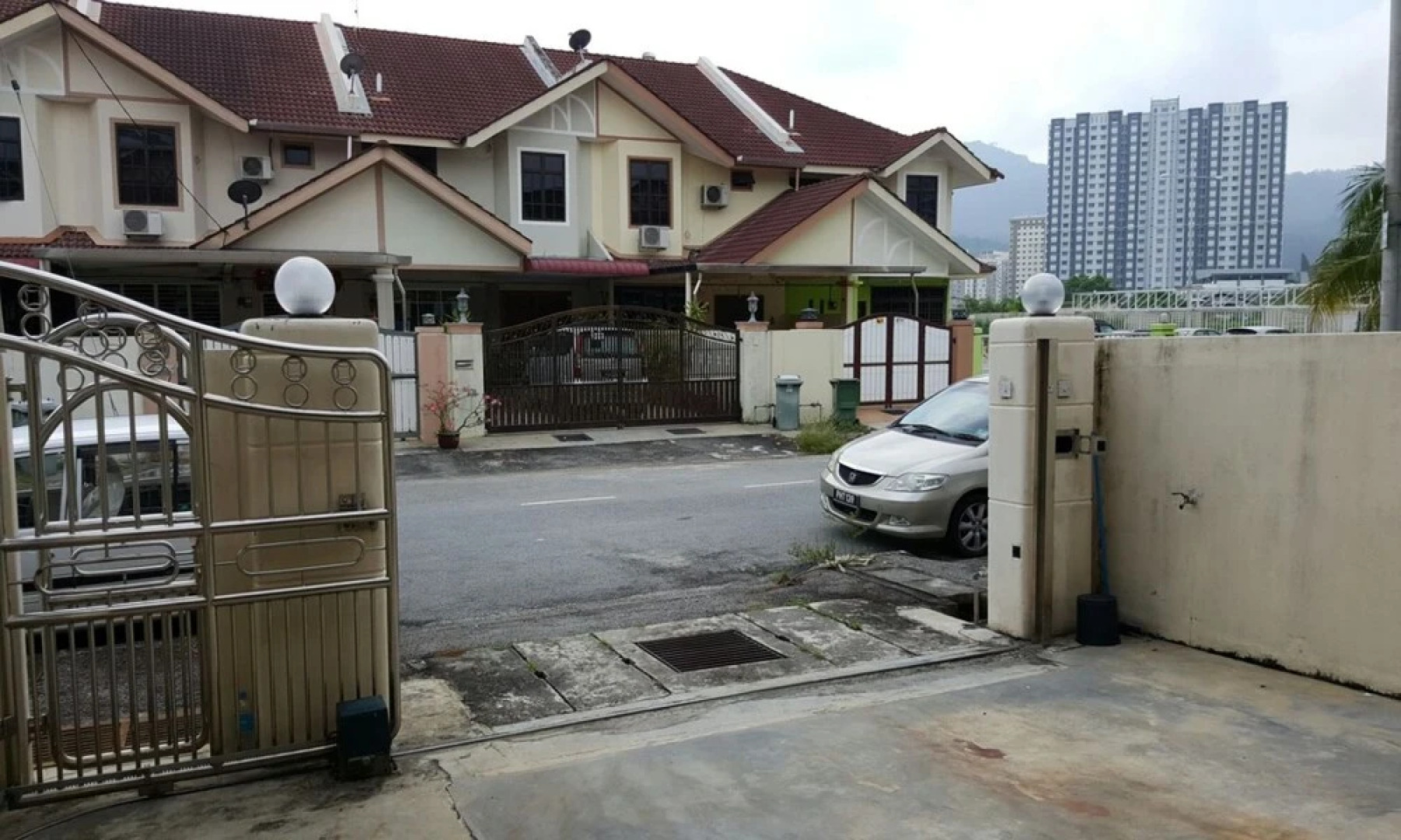 Spice Arena 4room House