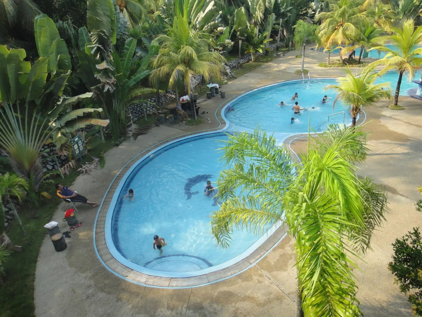 Teluk Batik Holiday Apartment