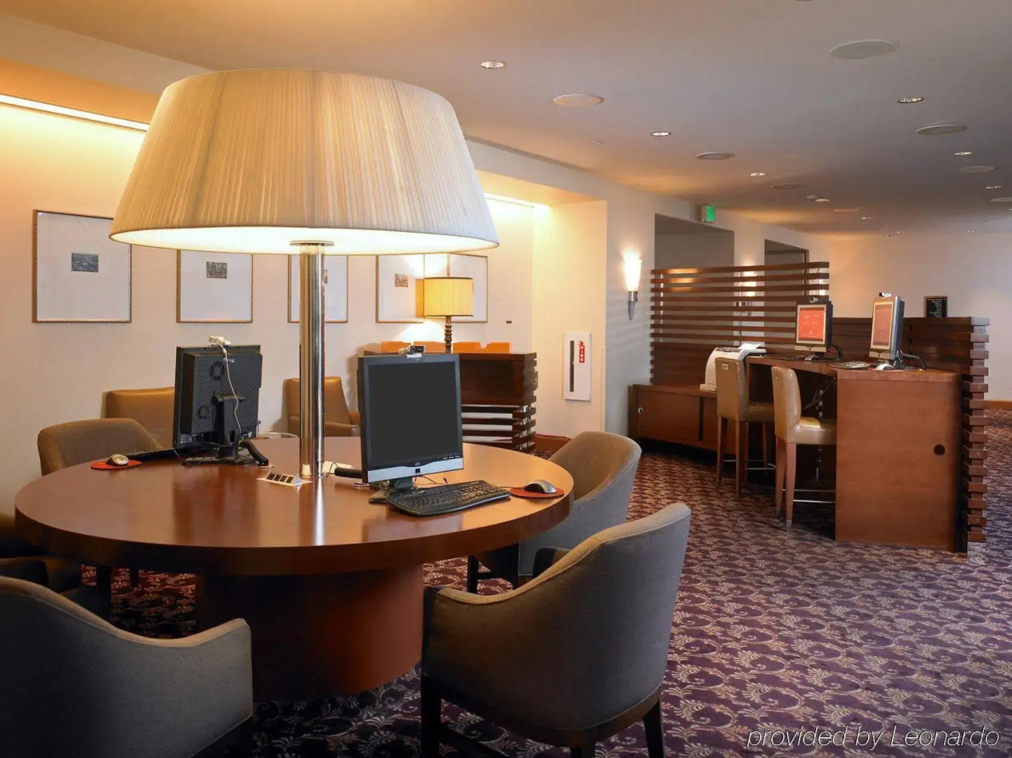 Sheraton Grand Sacramento Hotel