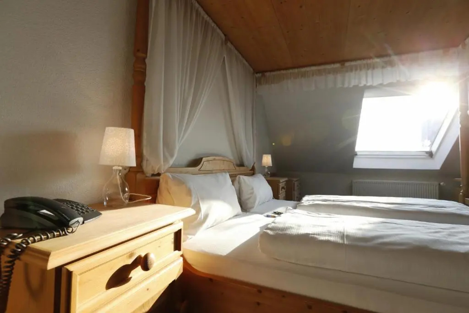 Lüttje Burg Hotel & Restaurant