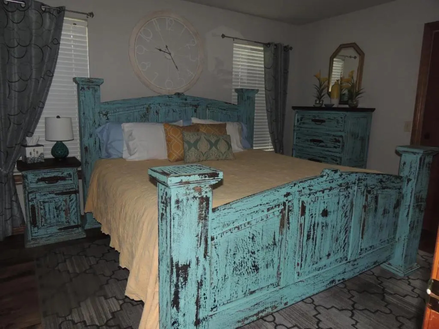 The Whispering Pines Inn Bed & Breakfast