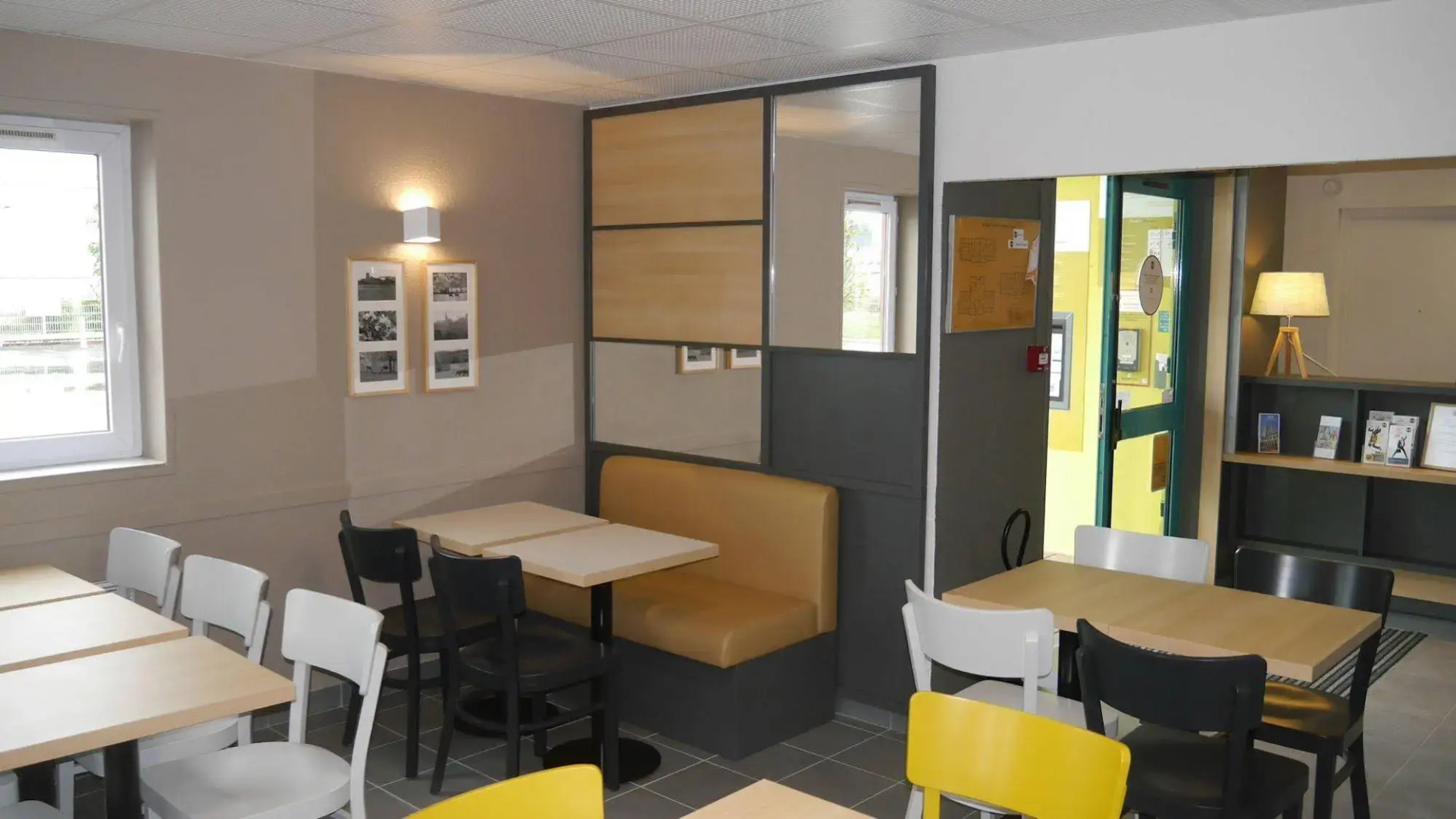 B&B HOTEL Caen Mémorial