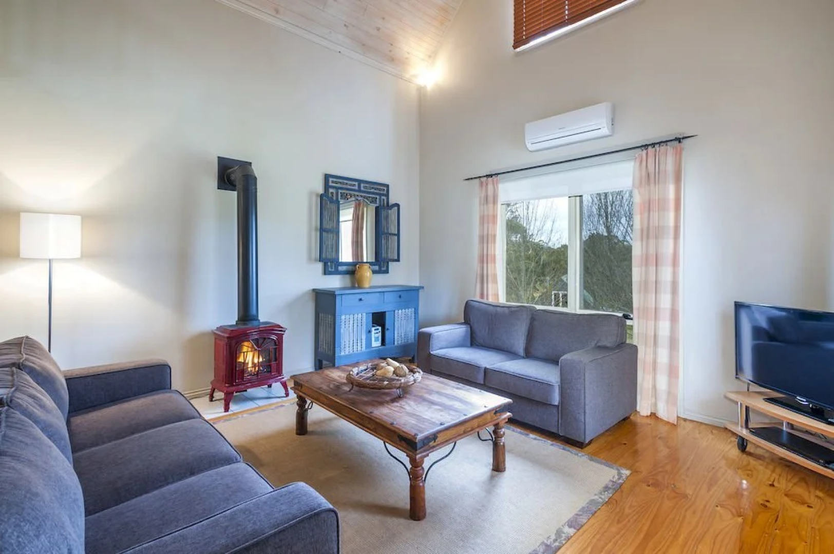 Tarascon Ridge Estate