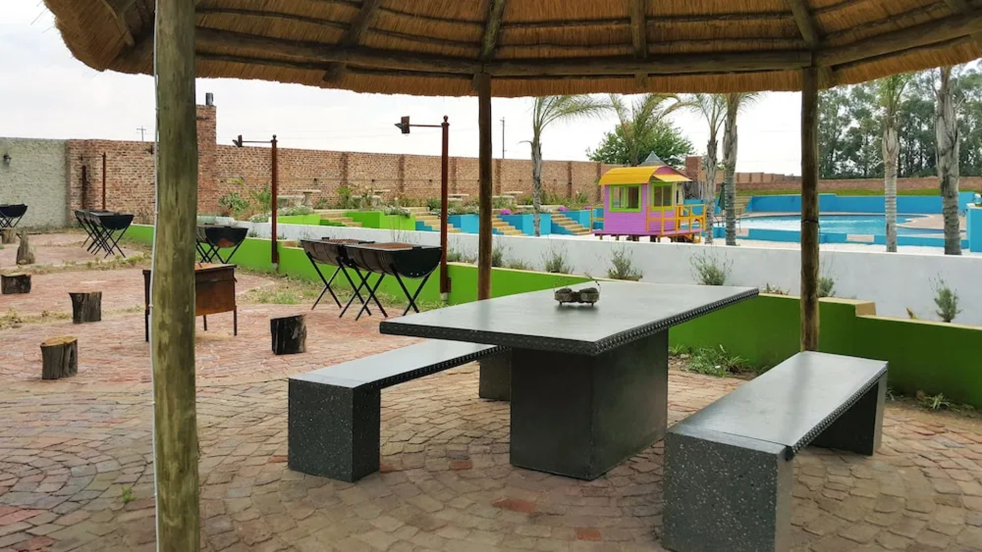 The Three Countries Estate