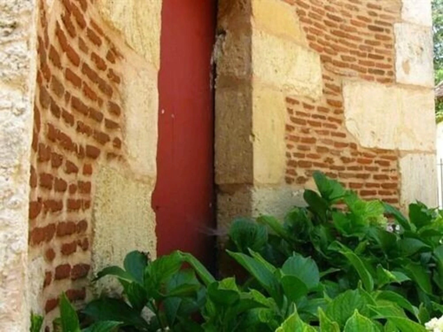 Chateau Les Farcies Du Pech