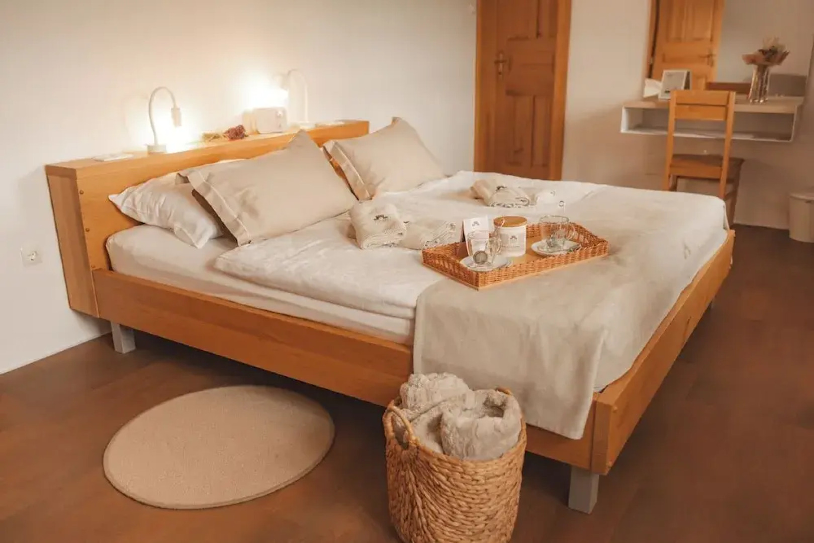 Rooms & Apartments Podsreda Castle