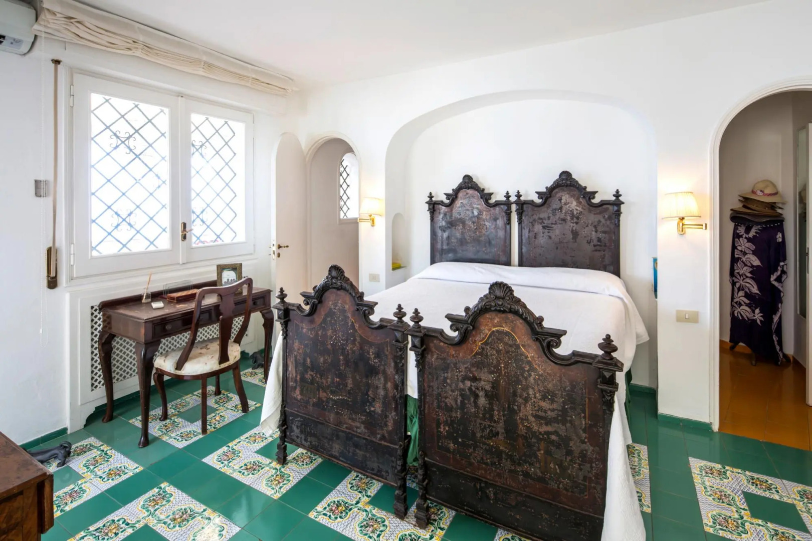 Estate4home - Villa Bougainville