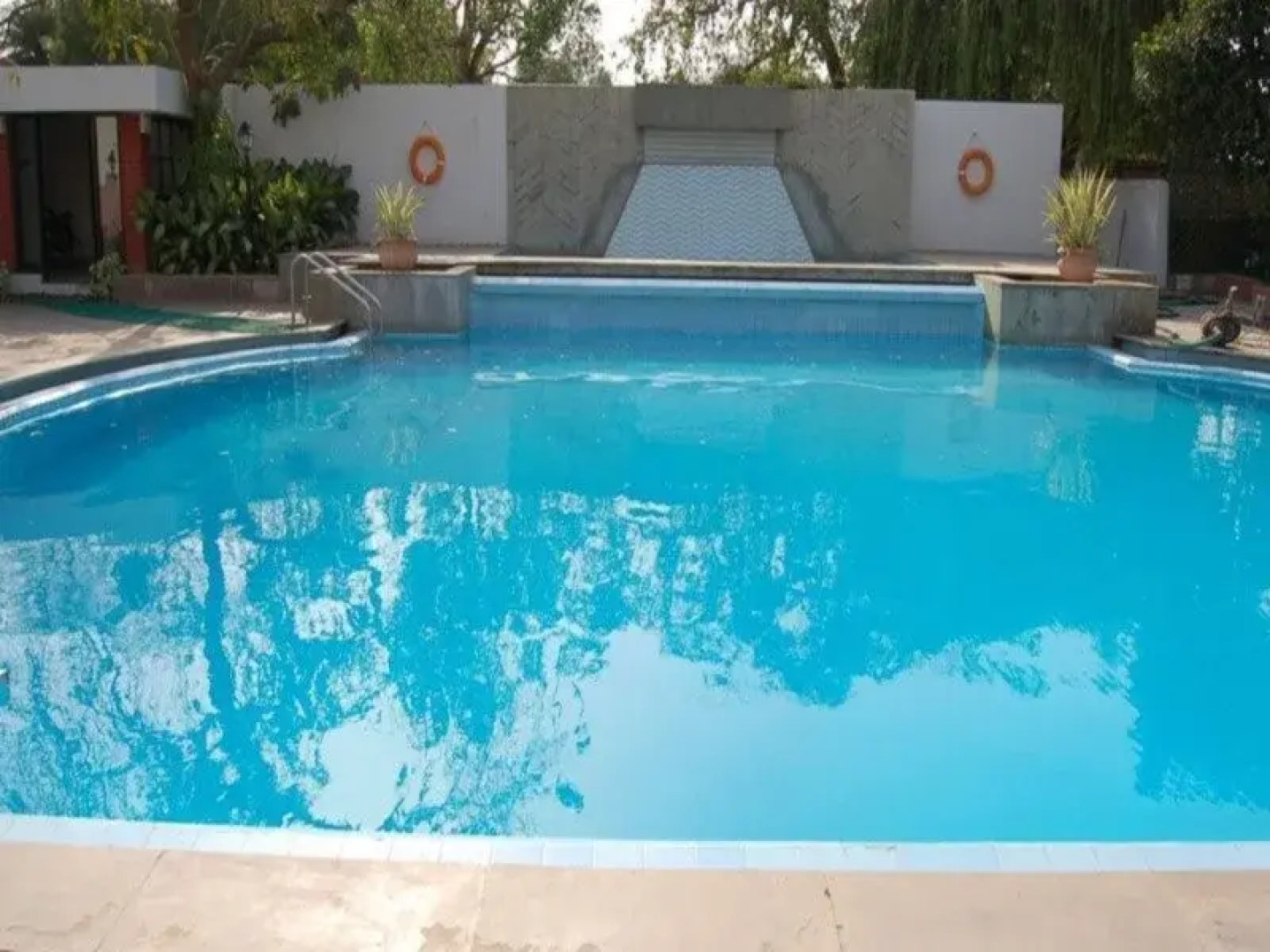 OYO 8771 Hotel Allahabad Regency