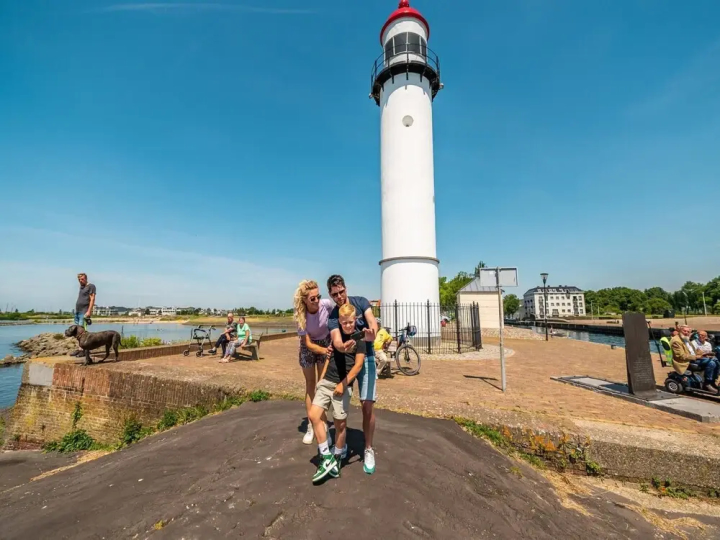 Bright Coastal Chalet Stay