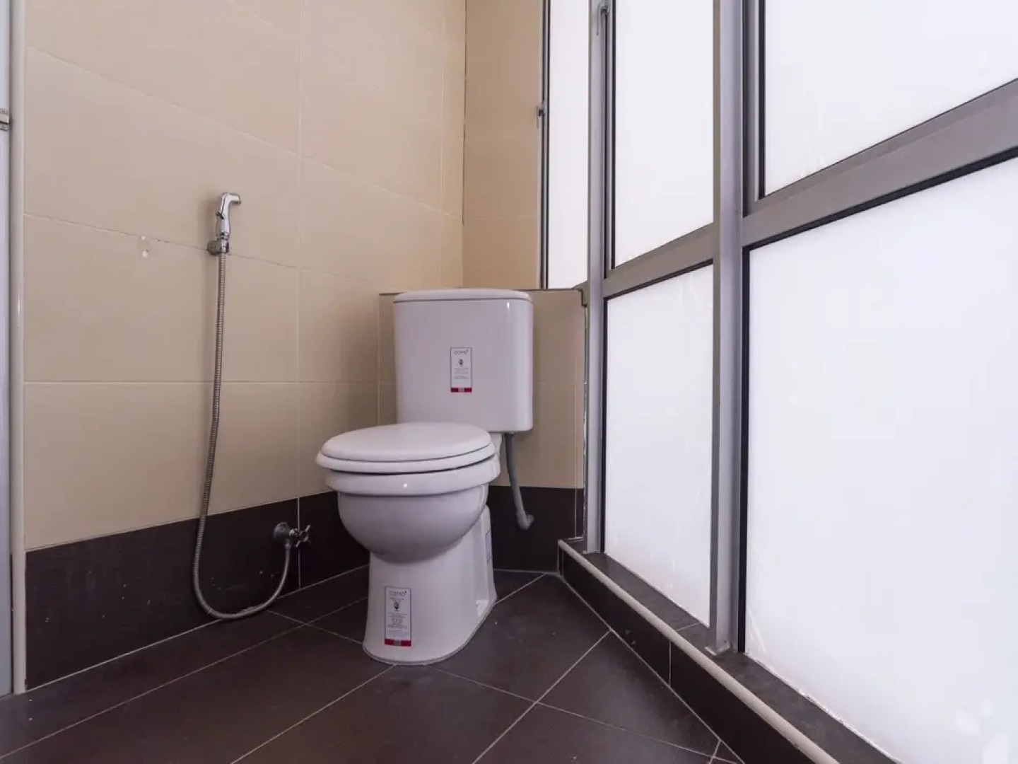 OYO 1172 Hotel Shlyo