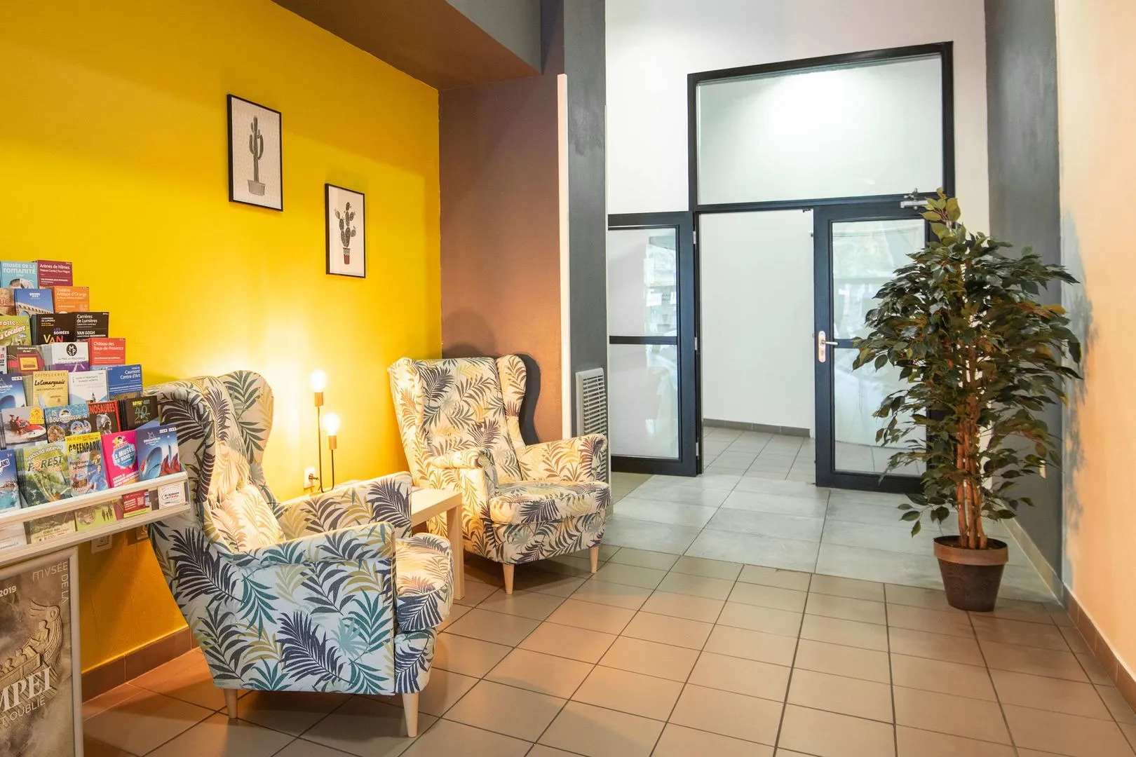 Comfort Aparthotel Nimes Centre