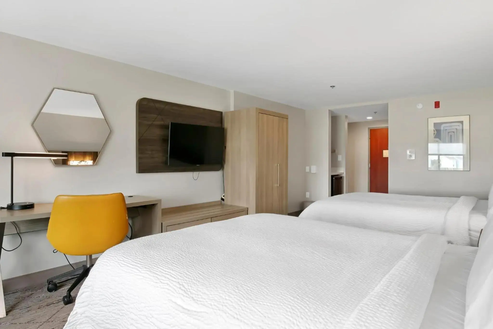 Holiday Inn Express Gulfport Beach by IHG