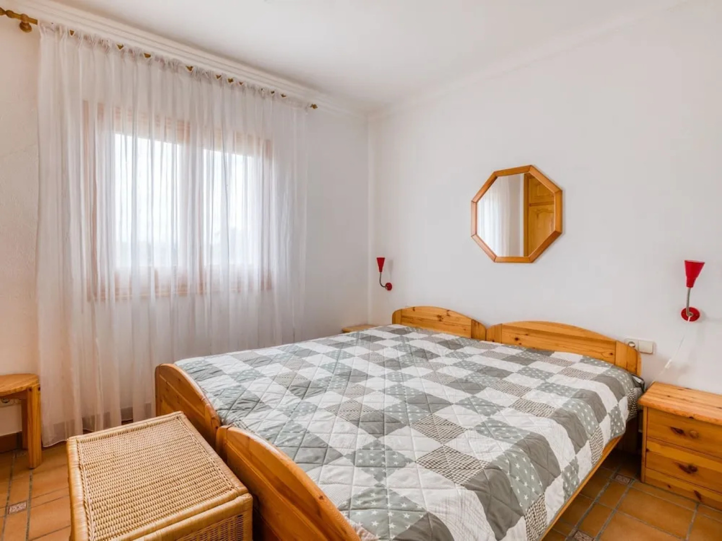 Cosy Townhouse in Vilamacolum With Shared Garden and Swimming Pool