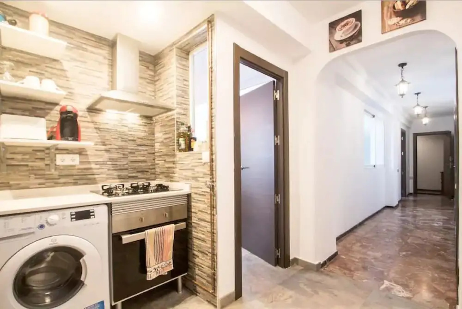 Little Sunny House 1