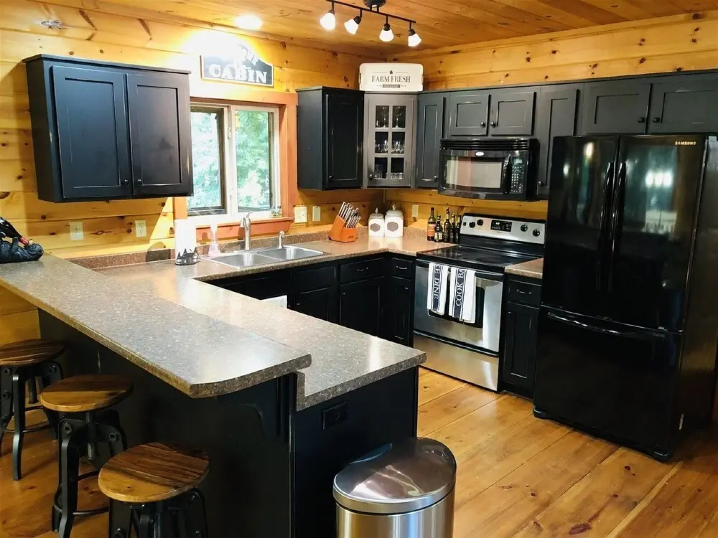 Winedown At The Creek