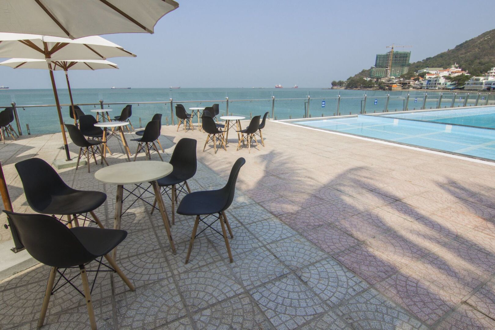 Valley Mountain Hotel