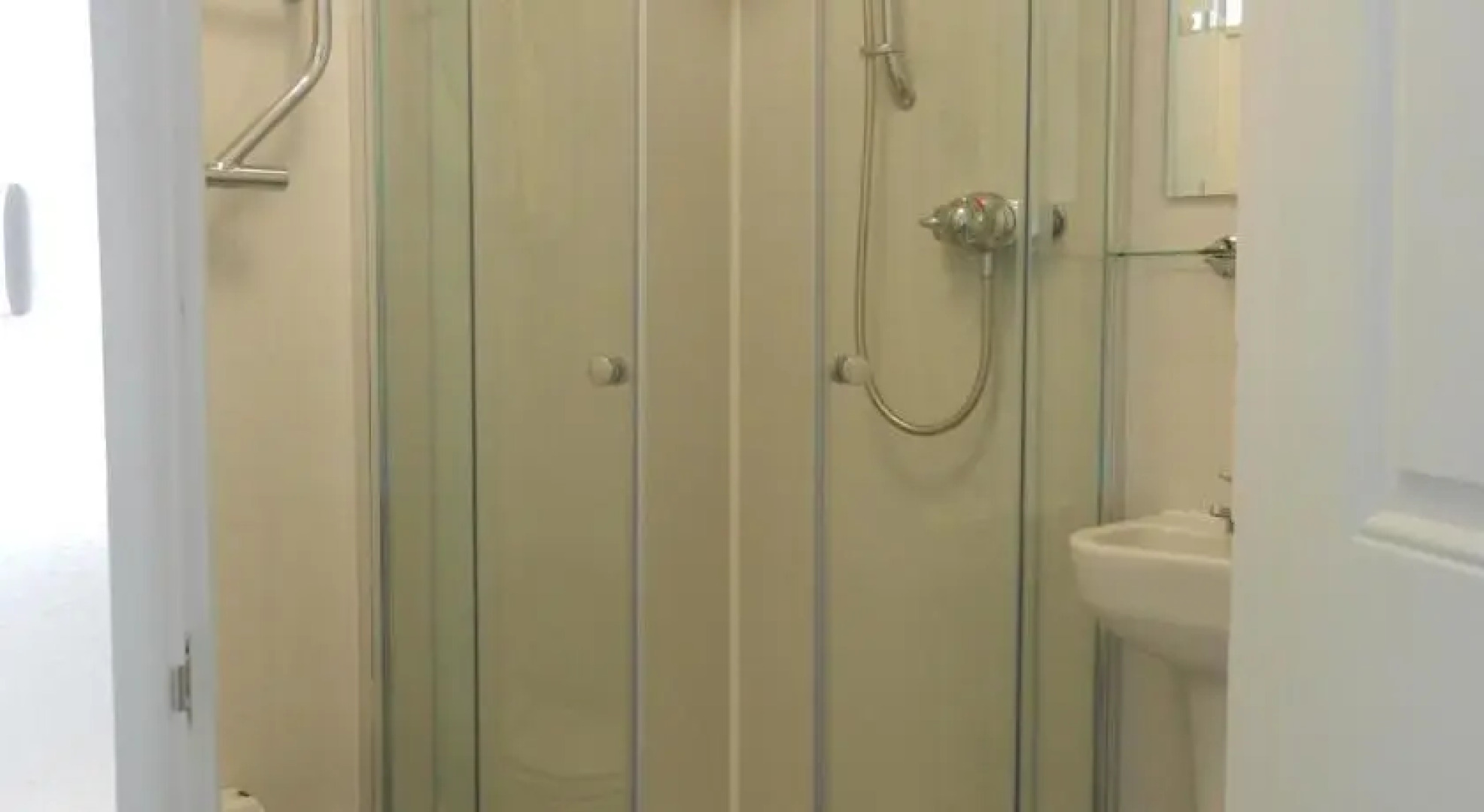 Wingletang Guest House