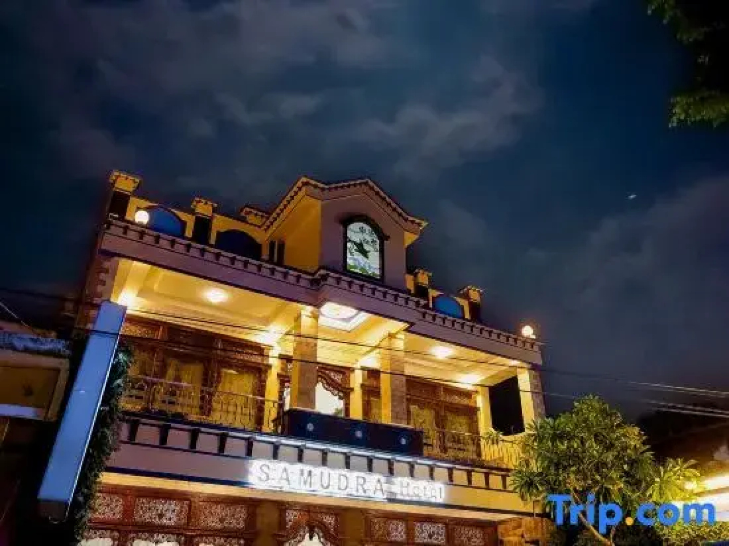 Samudra Hotel