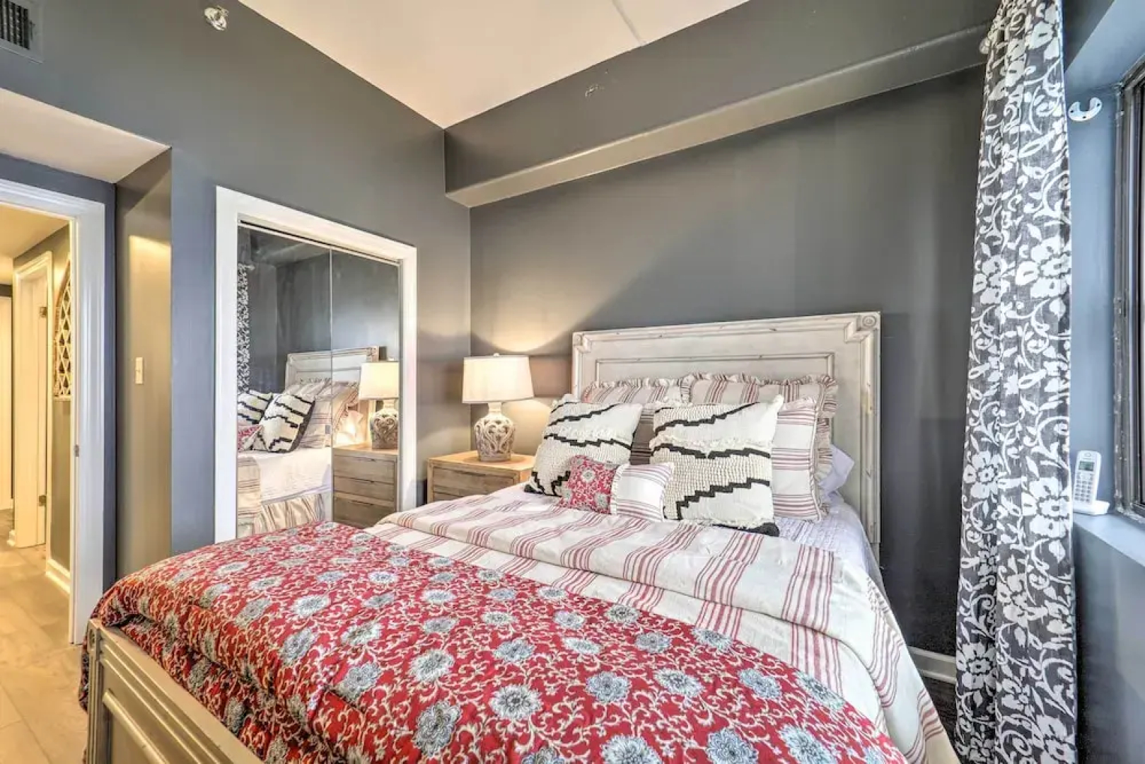 3 Mi to Skiing: Mtn-view Condo in Sugar Top Resort