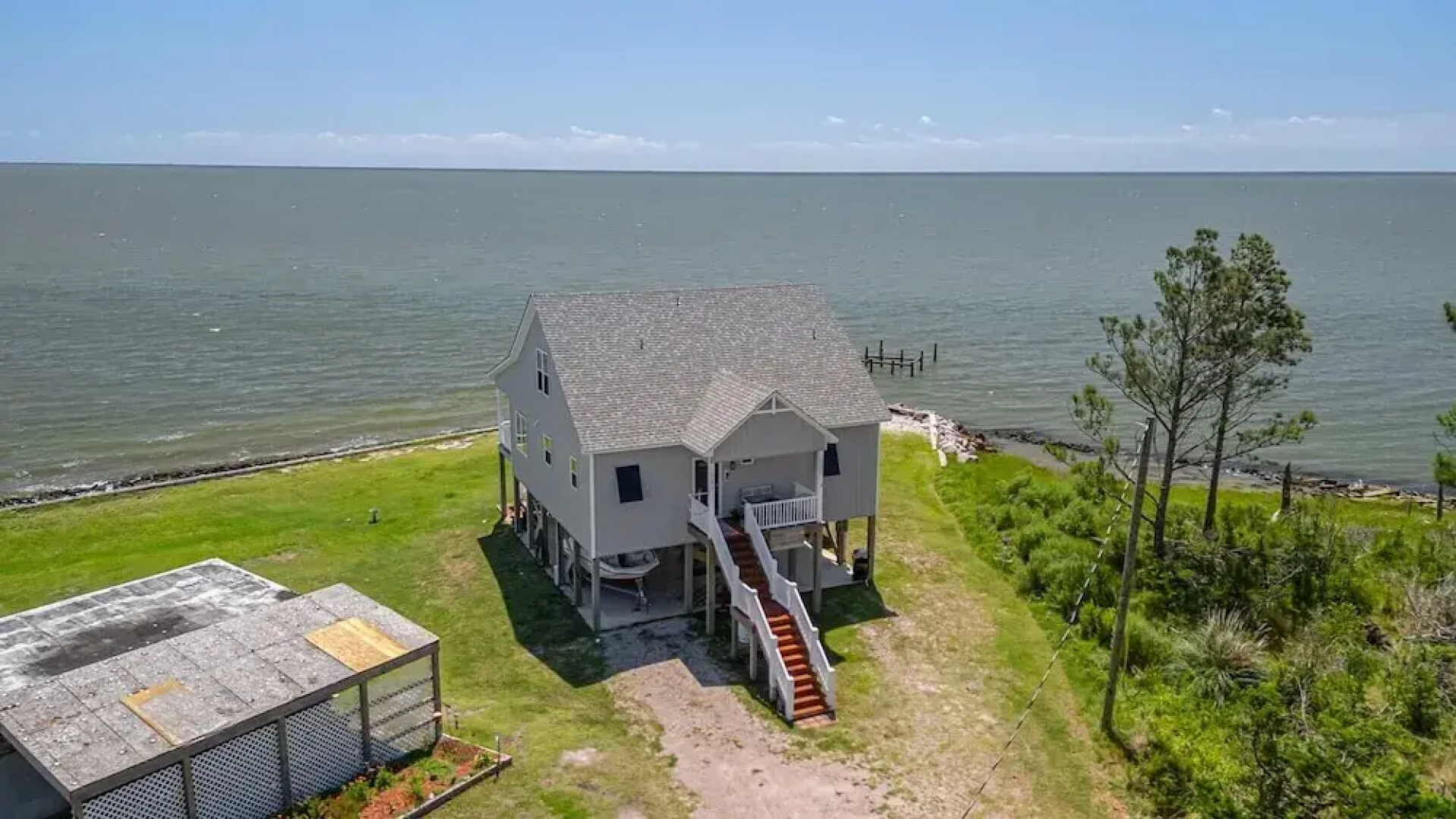 The Point At Marshallberg 3 Bedroom Home by RedAwning
