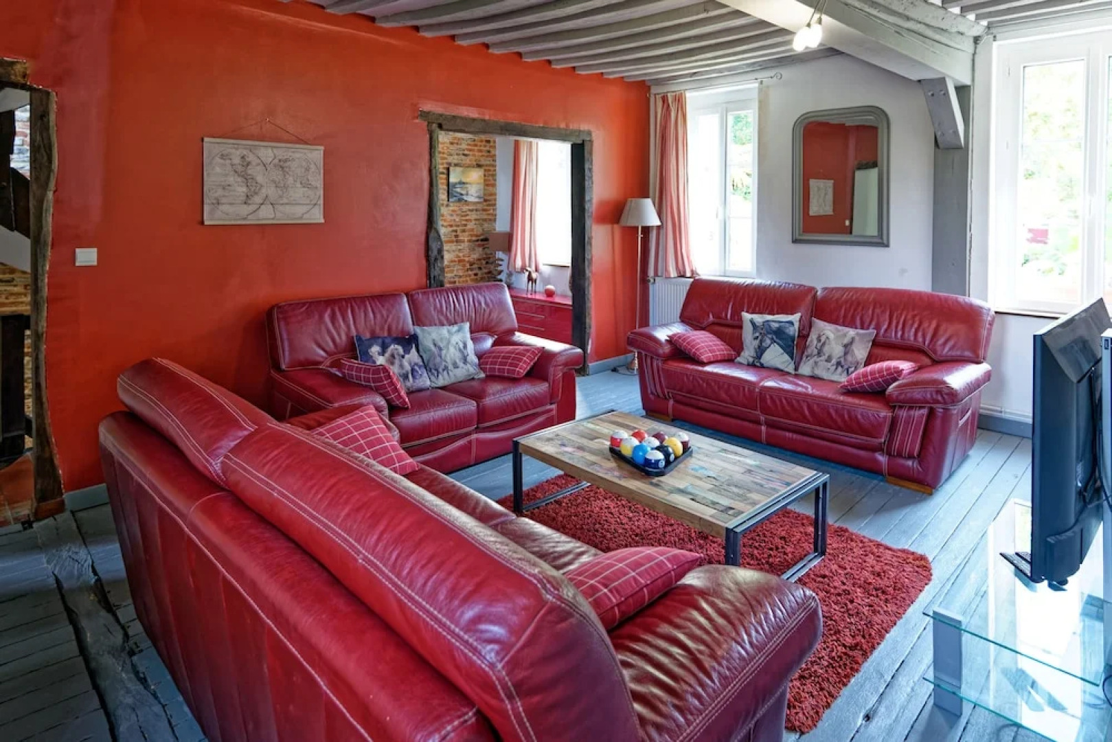 La Charmeuse D'etretat