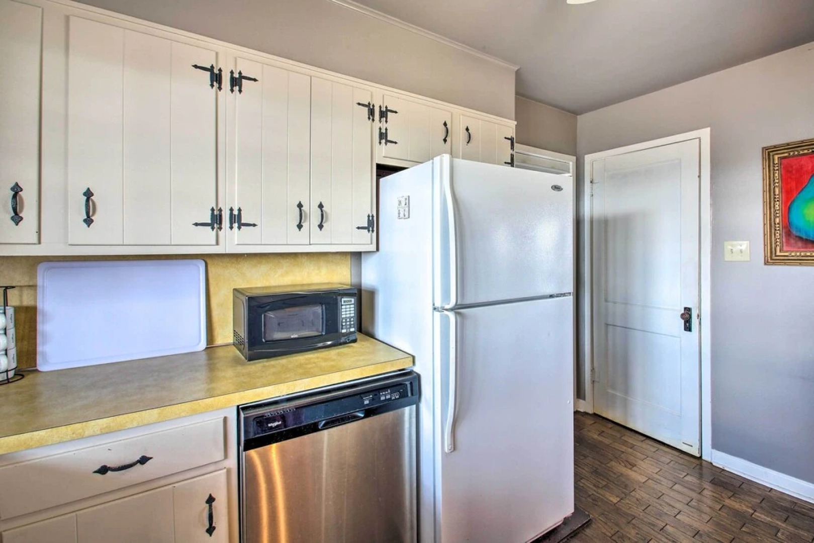 Lakefront Hot Springs Vacation Rental w/ Dock