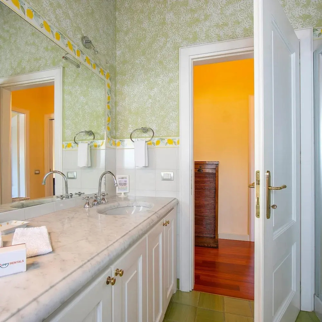 Villa Faccioli Magnolia With Shared Pool