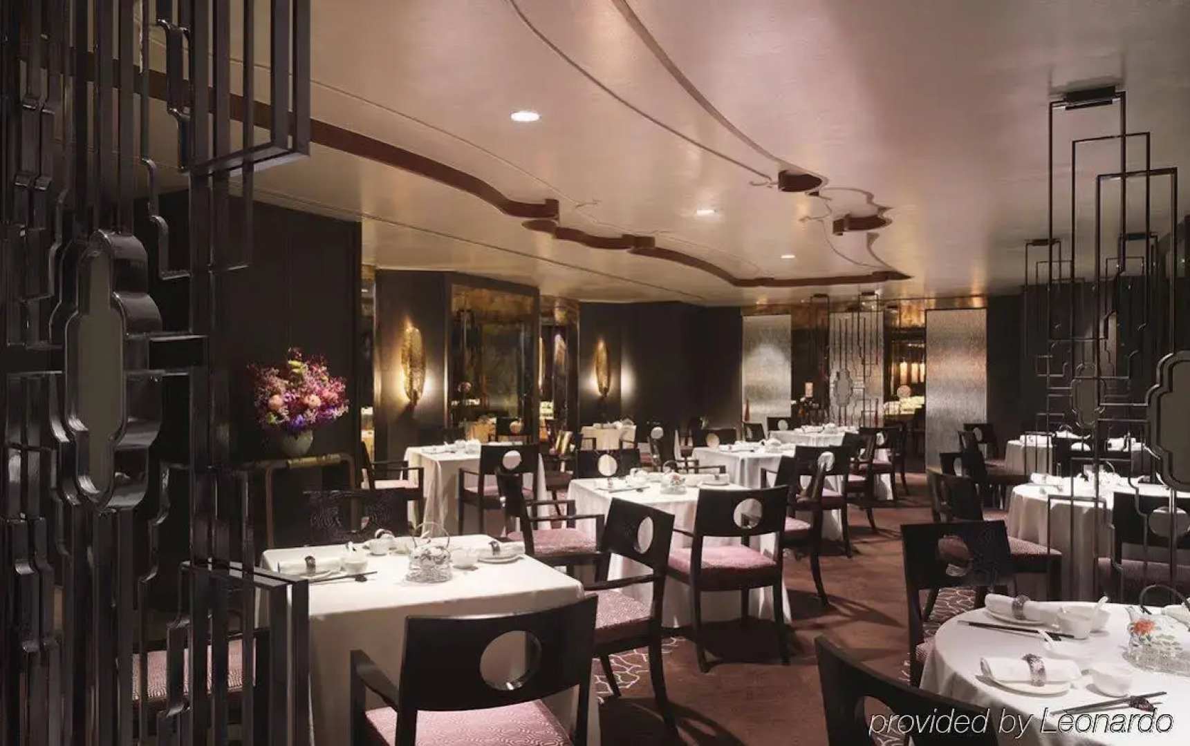 Shangri-La Far Eastern, Taipei