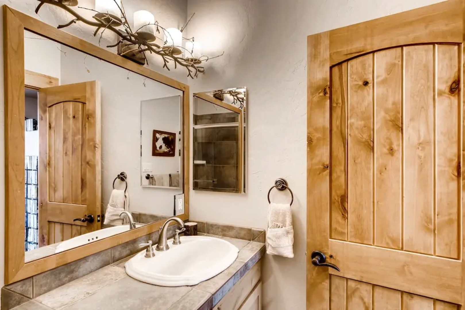 611 Oro Grande Street House 6 Bedrooms 4.5 Bathrooms Home