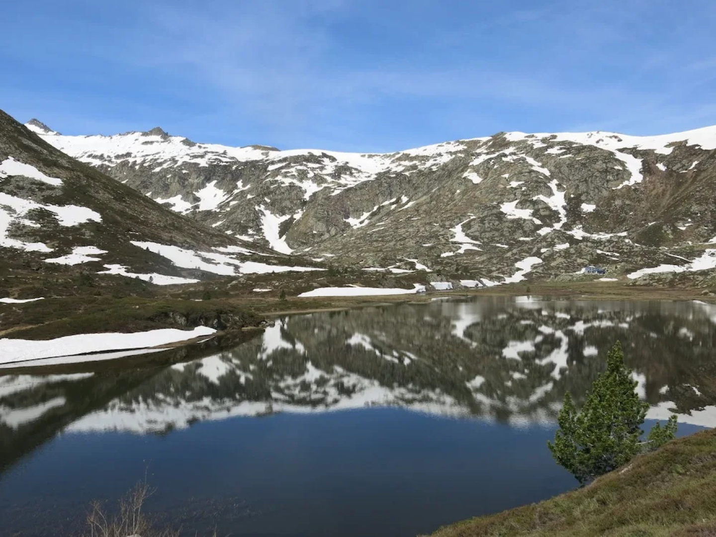 Refuge des étangs de Bassiès - Hostel