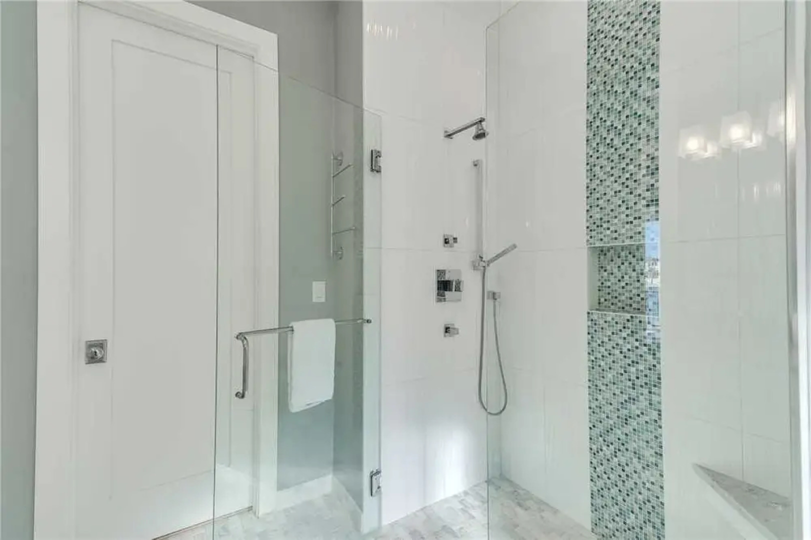 La Bella Vita - Five Bedroom Home