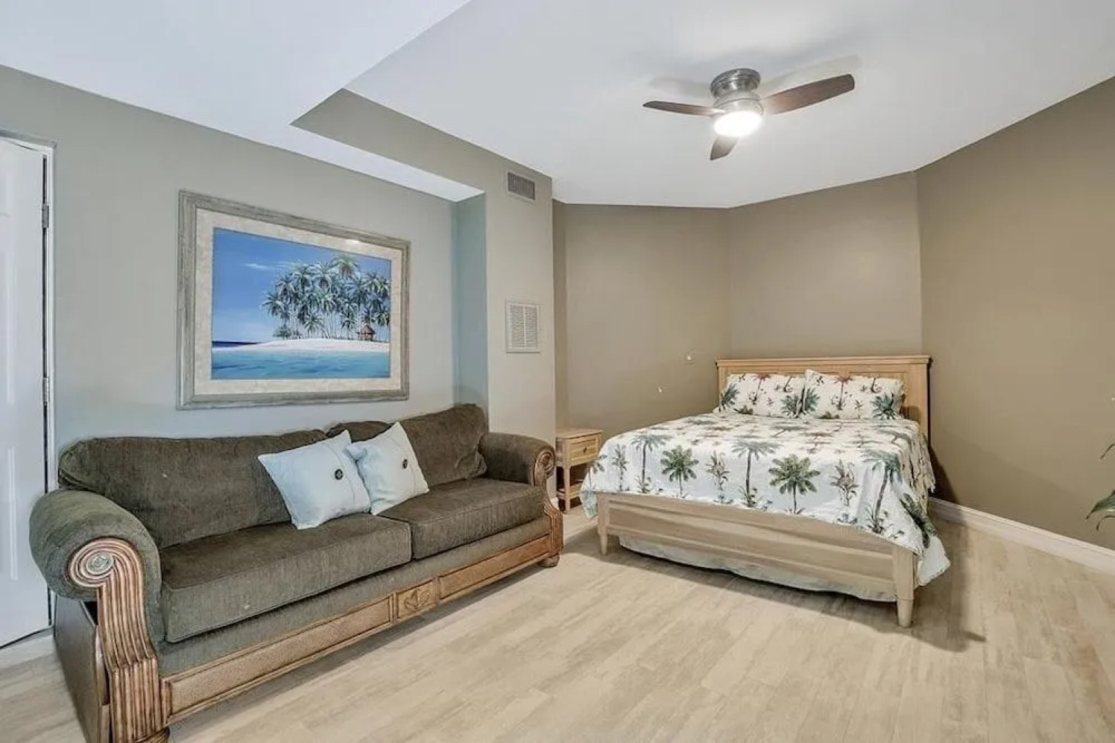 Spinnaker Home 490 4 Bedrooms 3 Bathrooms Home