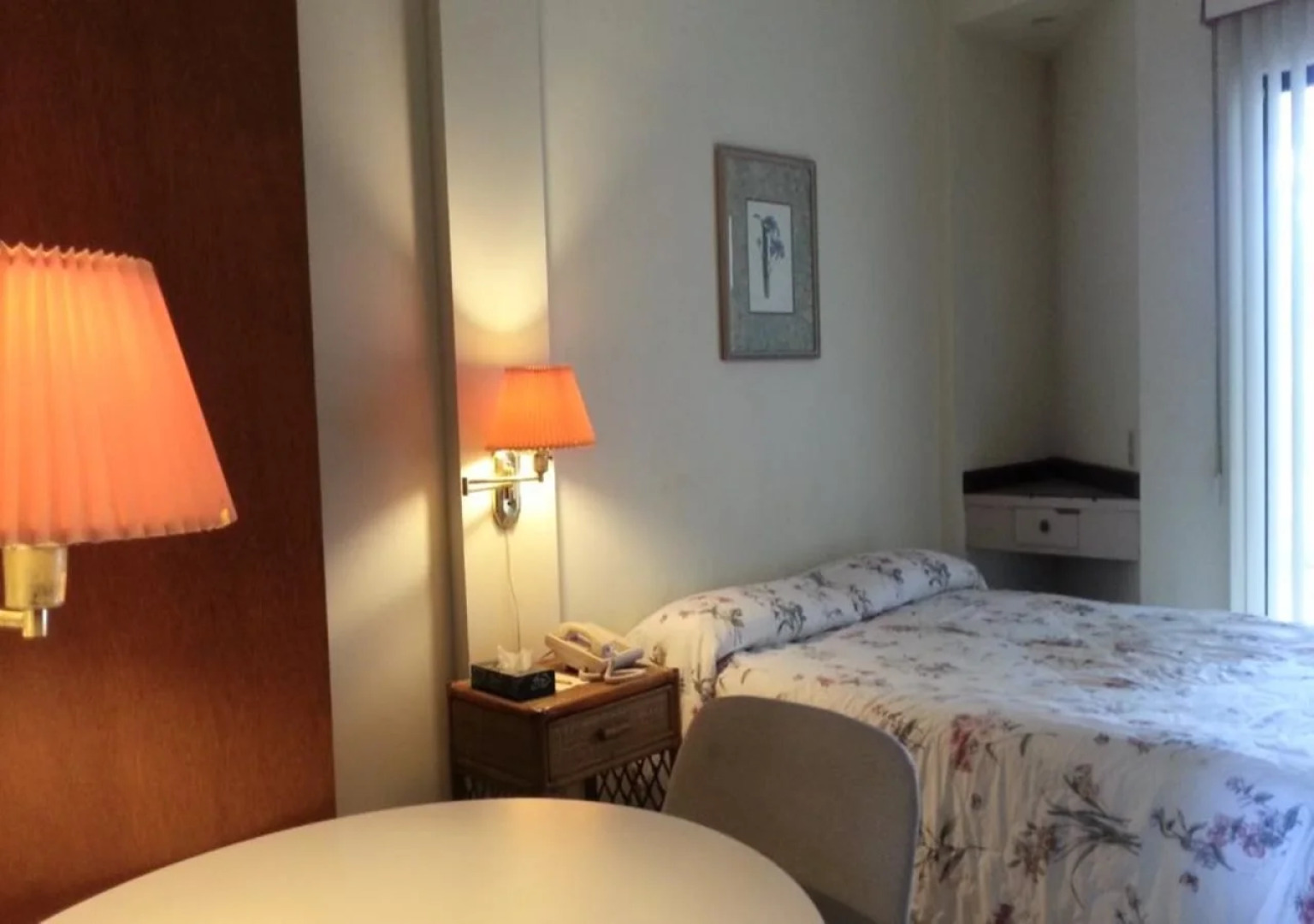 Summer Holiday Hotel