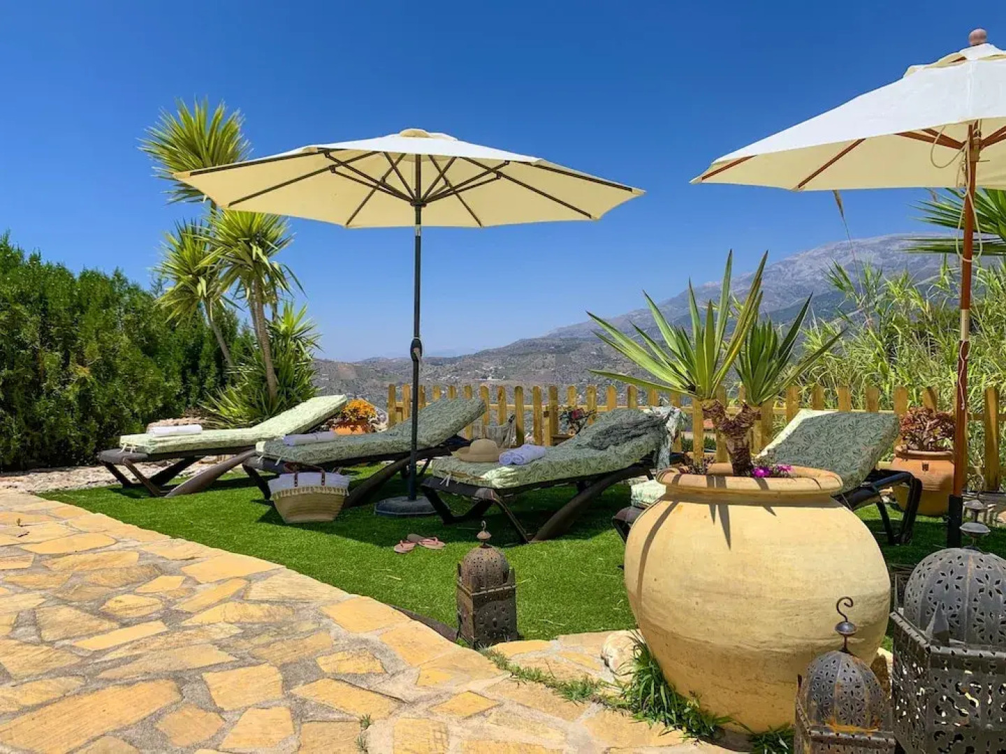 Casa Rural Cómpeta Piscina Barbacoa y Vista