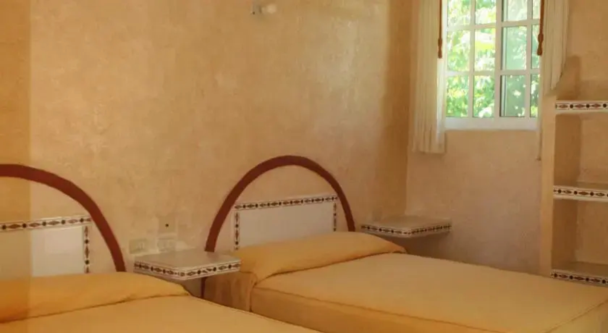 Bungalows House Pianpianito