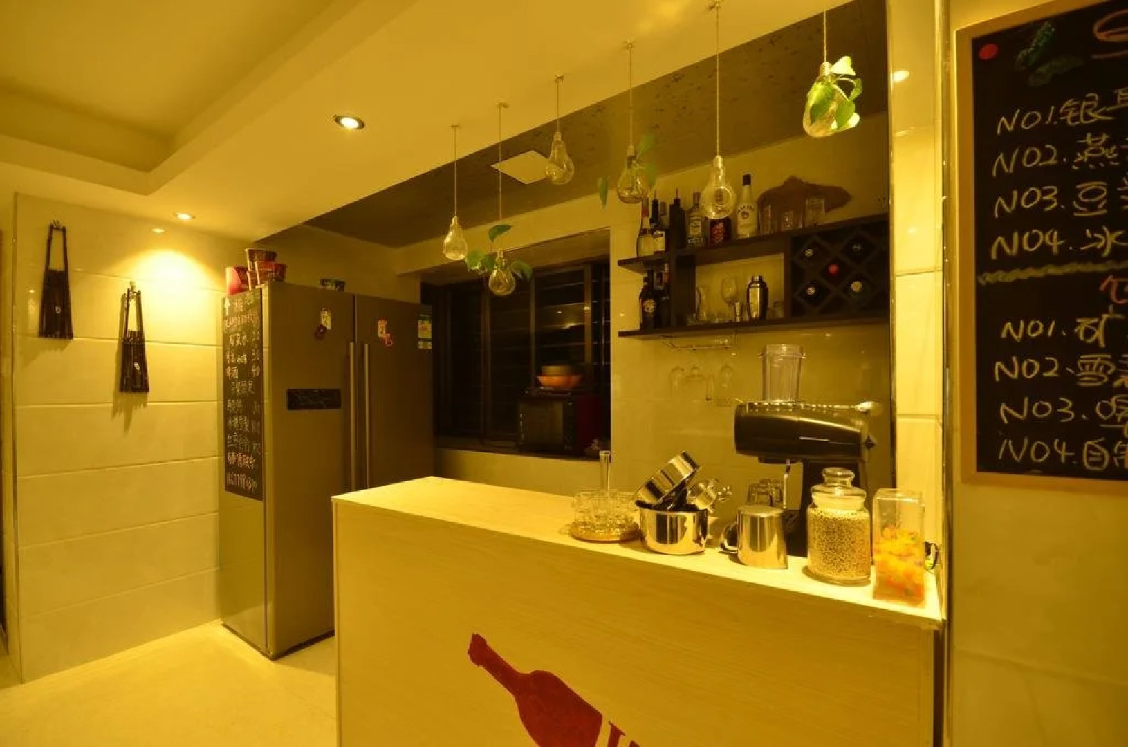 Beihai SHANSHANG See Sun Youth Hostel