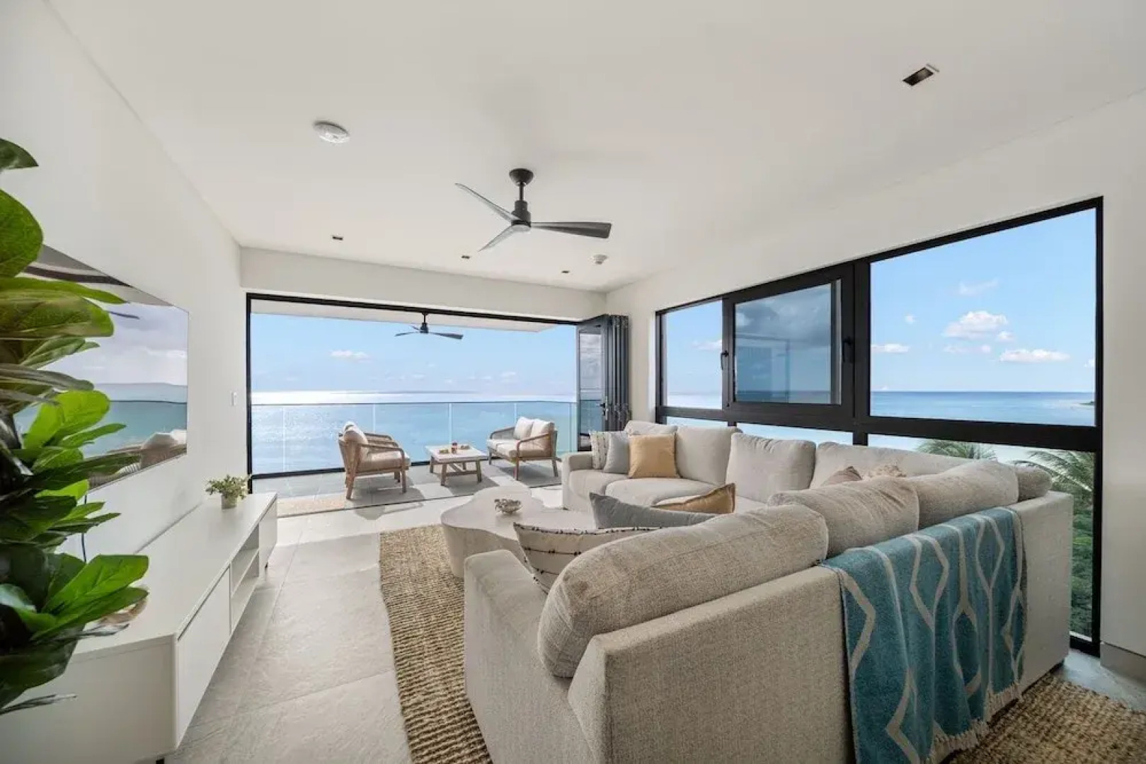 Allure 505 3 Bedroom Apts