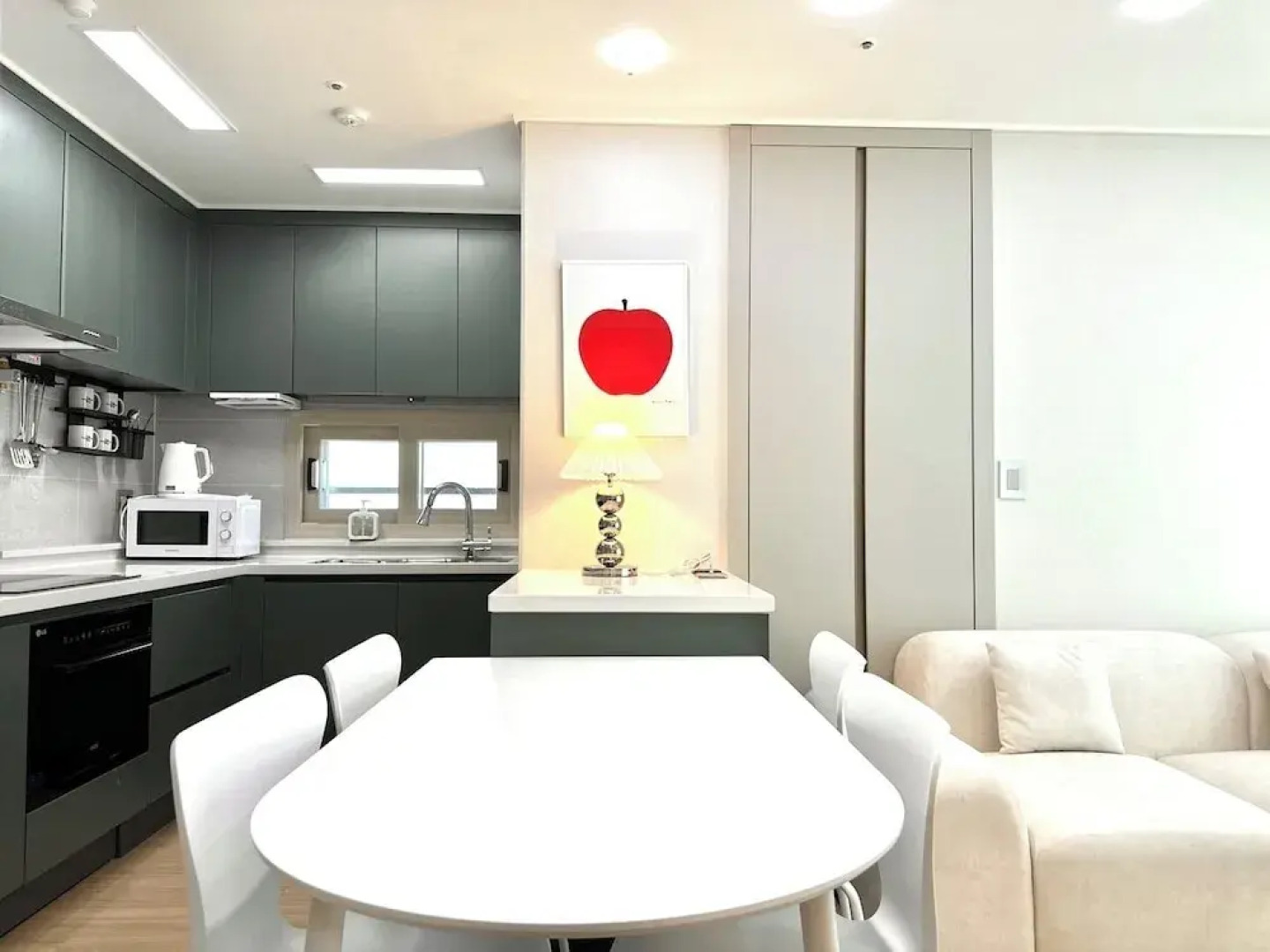 The November Stay Guri