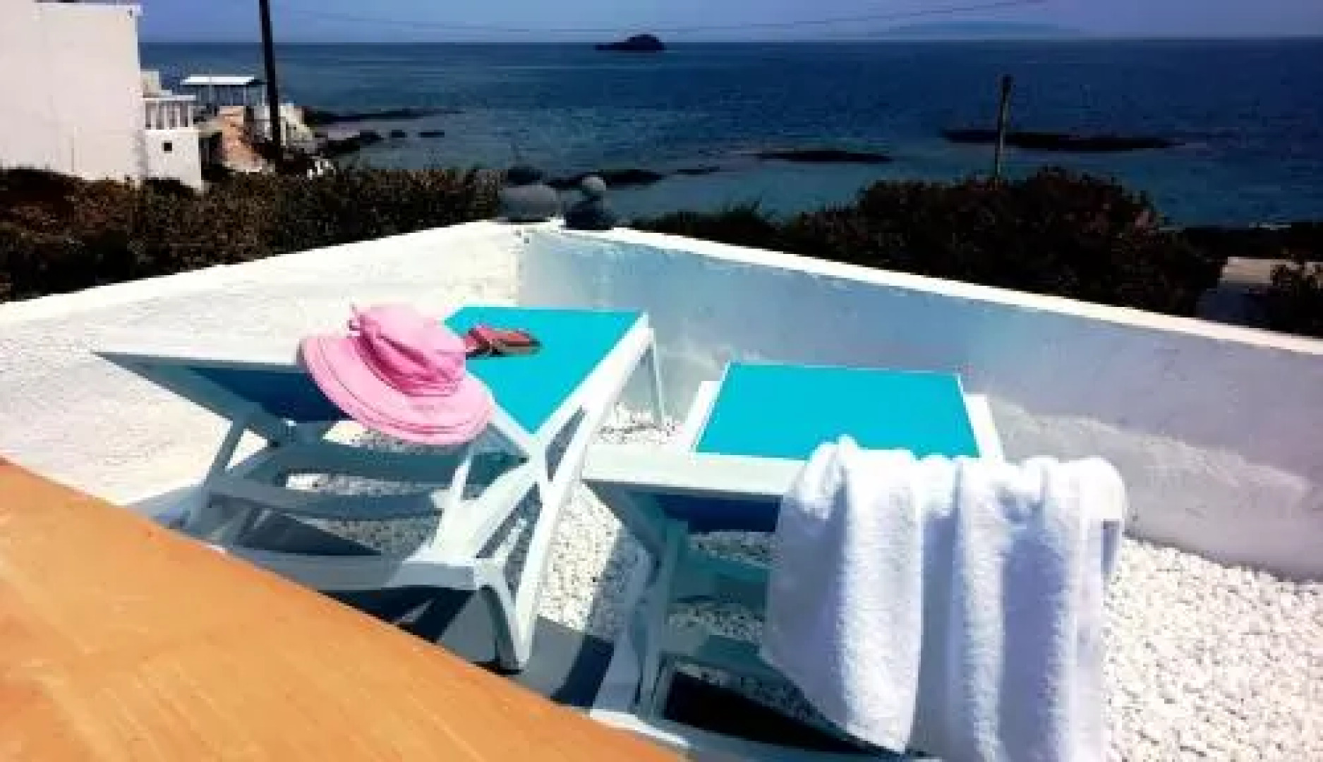 Mandrakia Totally Sea View House