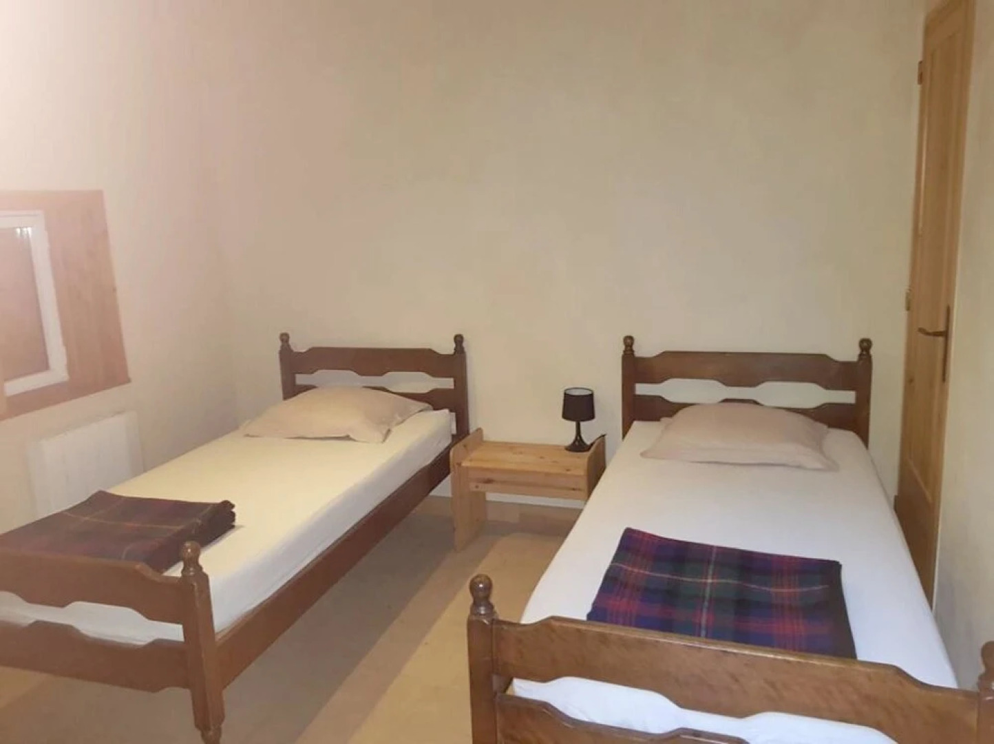 Chalet With 3 Bedrooms in Saint-pons-de-thomières, With Wonderful Moun