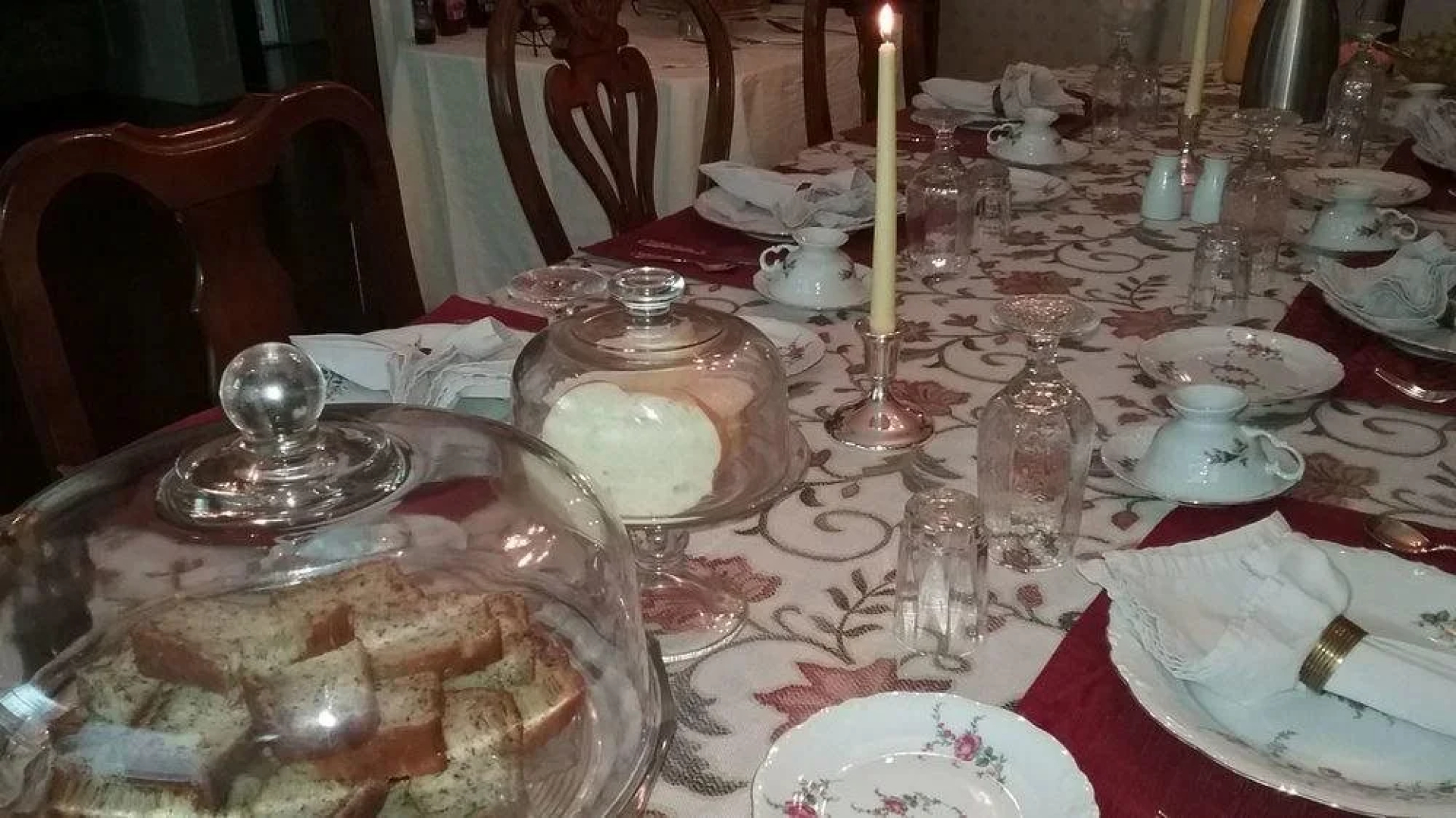 Candlelite Inn Bed & Breakfast