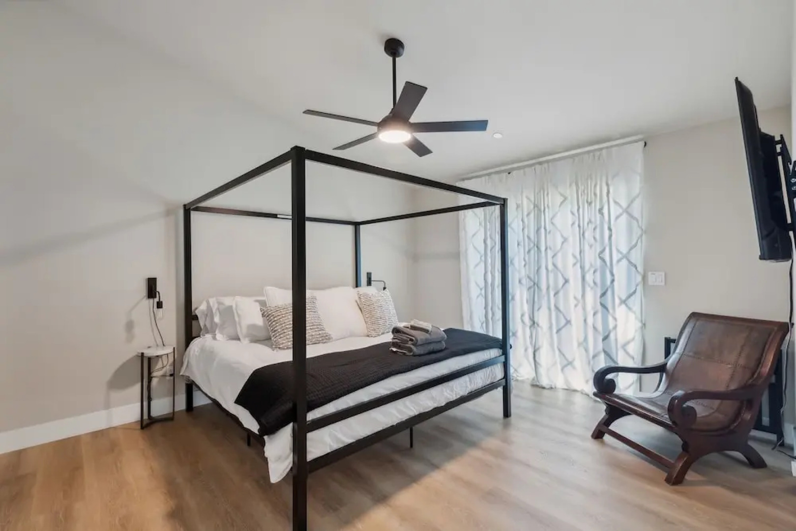 Serene Arnold Cabin Rental W/ Deck & Fire Pit! 3 Bedroom Home by RedAwning