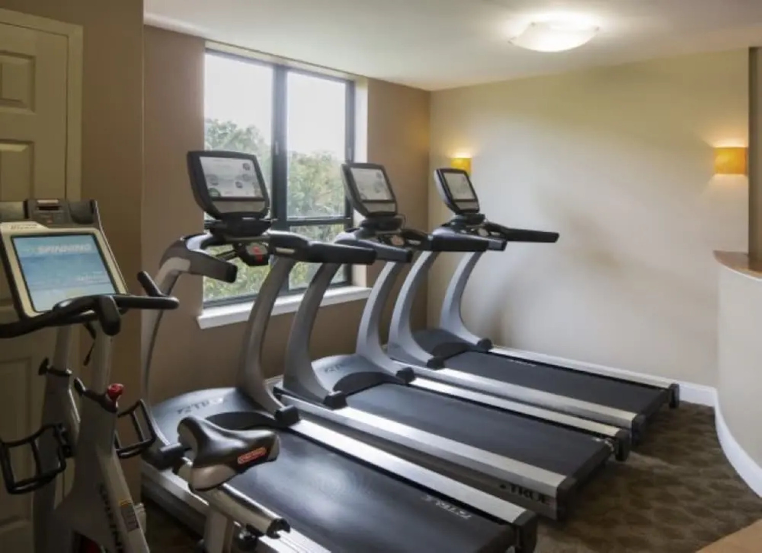 Luxury Apartments near Stamford