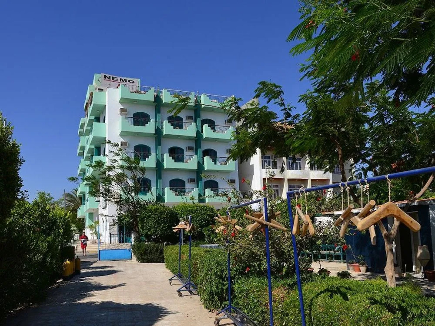 Nemo Dive Club & Hotel