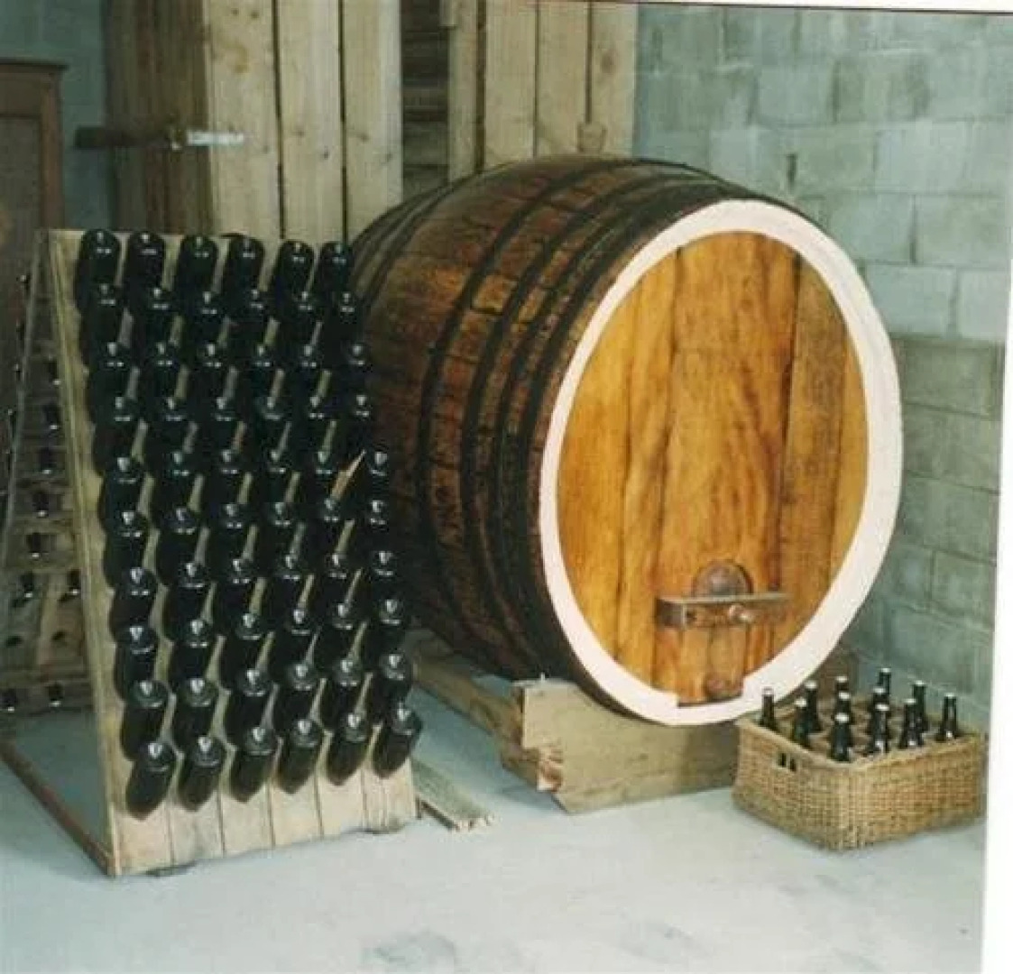 Capers Guesthouse, Barn and Cottage