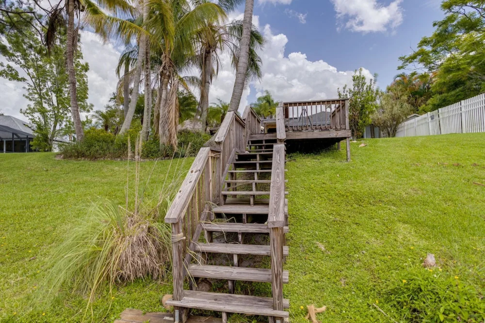Riverfront Port St Lucie Home: Hot Tub + Dock!