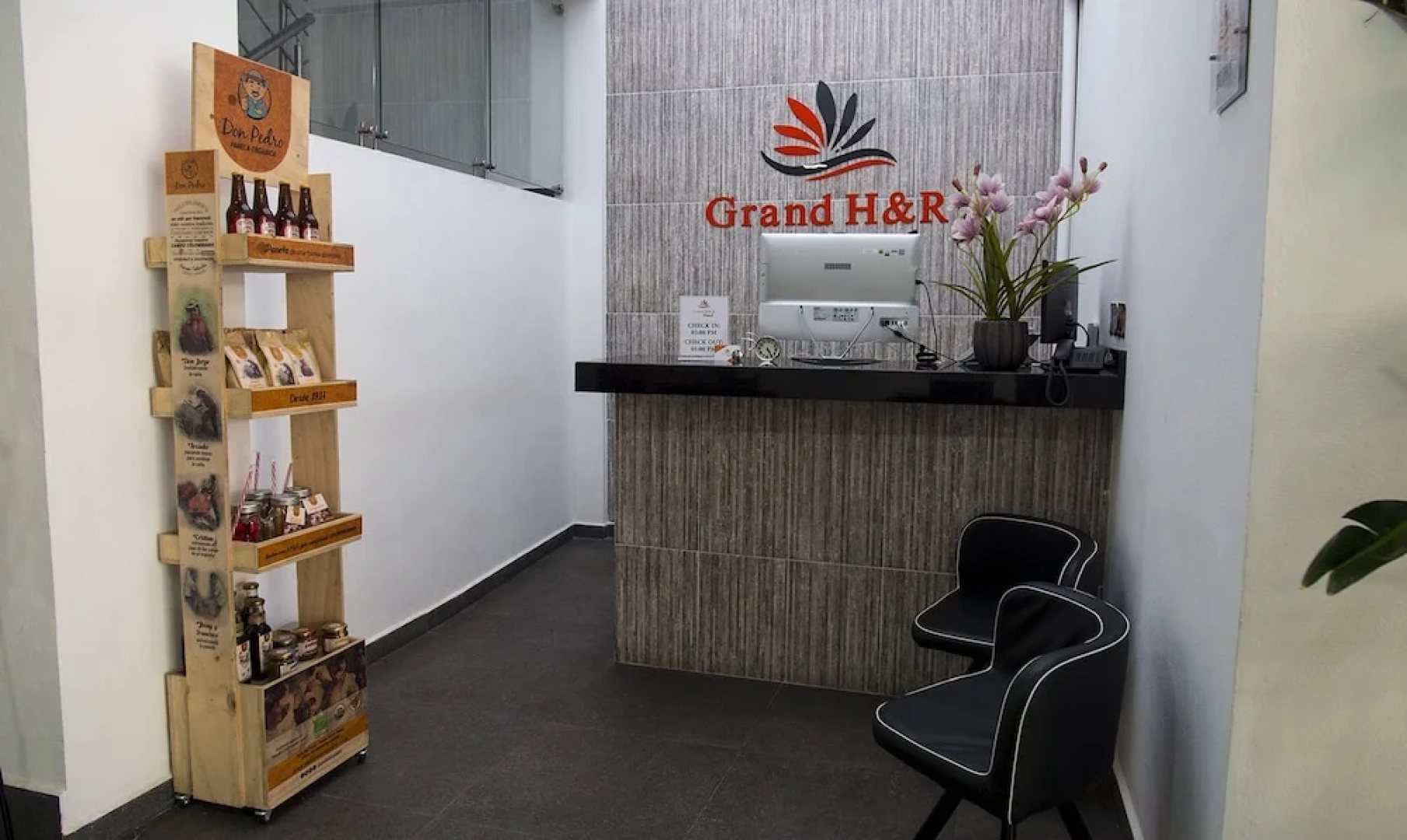 Hotel Grand H&R